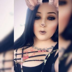 Meet your Posher, Annie